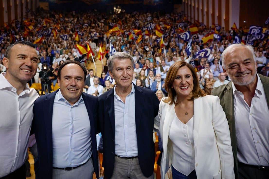 FOTOS | Feijóo arranca su precampaña en Valencia con el PPCV