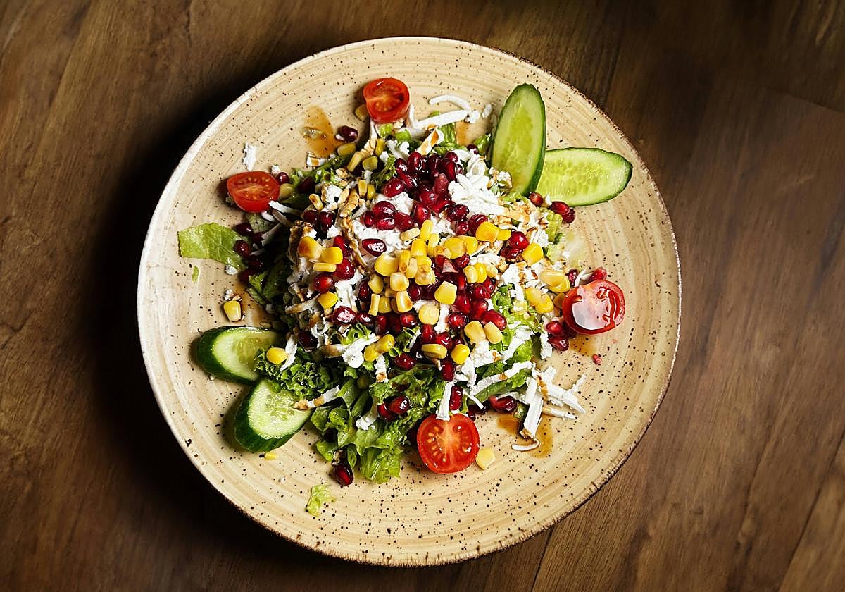 Ensaladas, el plato perfecto para incorporar superalimentos.