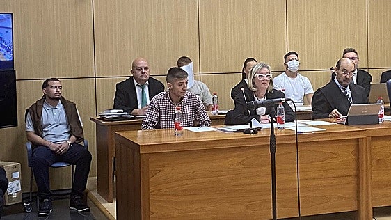 Las conversaciones que incriminan a dos acusados en el plan para robar y matar al 'Zobe'