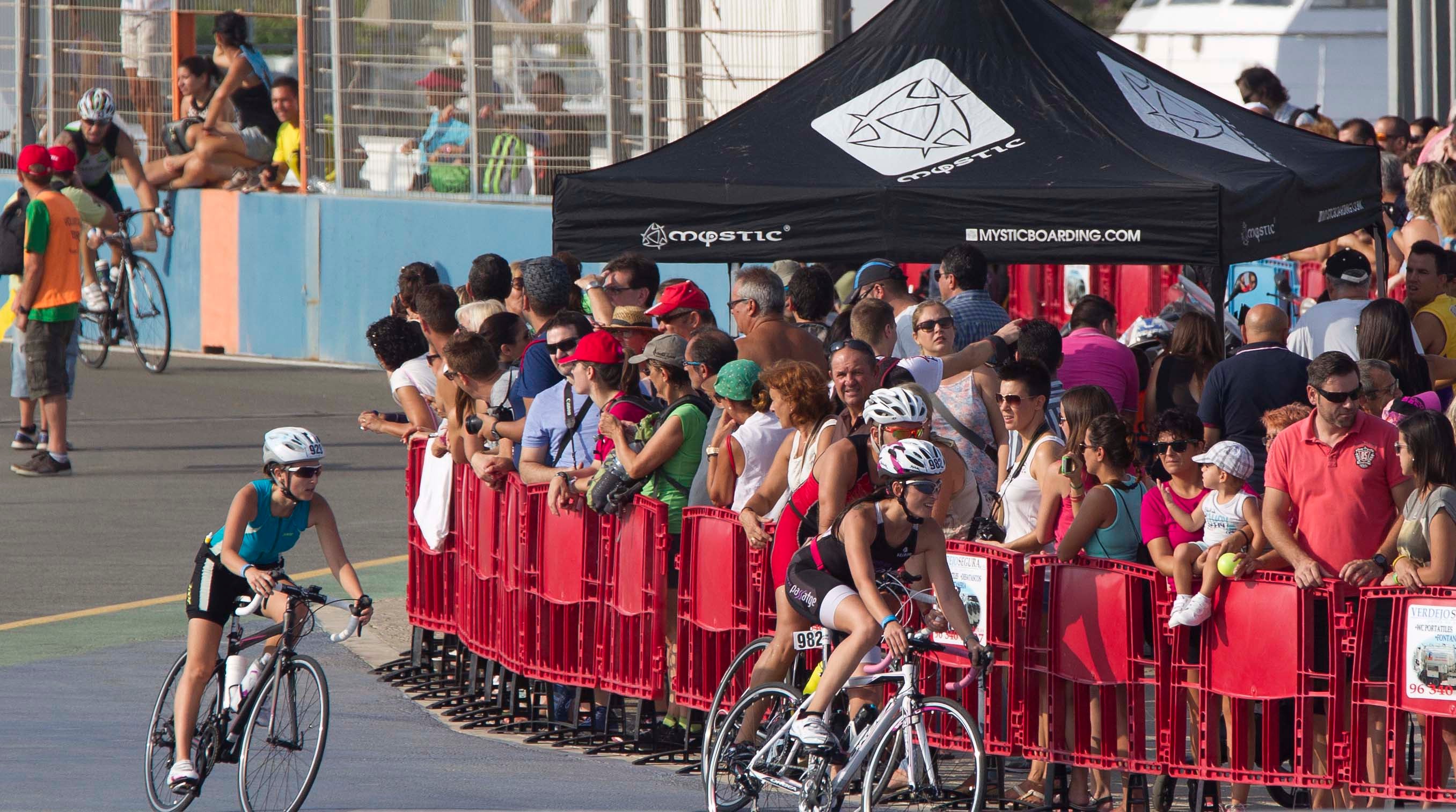 Quinta edición del triatlón &#039;Toro Loco&#039; Valencia