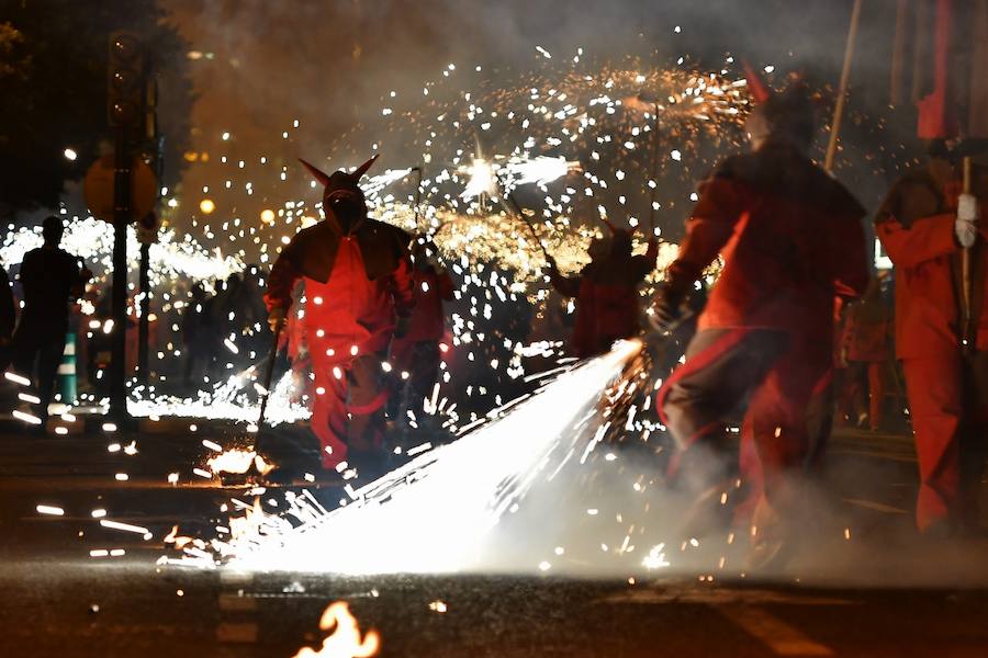 Fotos de la Cabalgata del Foc de las Fallas 2017