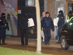 La Policía registra el domicilio de un antiguo dirigente de la organización juvenil ilegal Segi en Vitoria