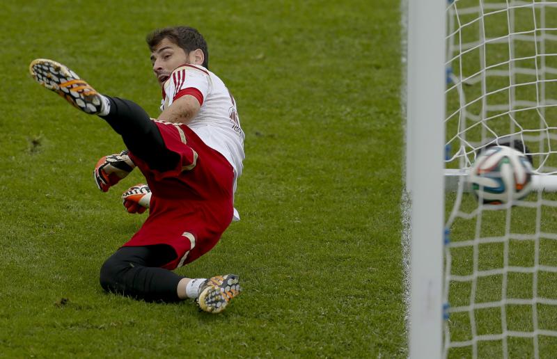 Casillas, durante el entrenamiento 