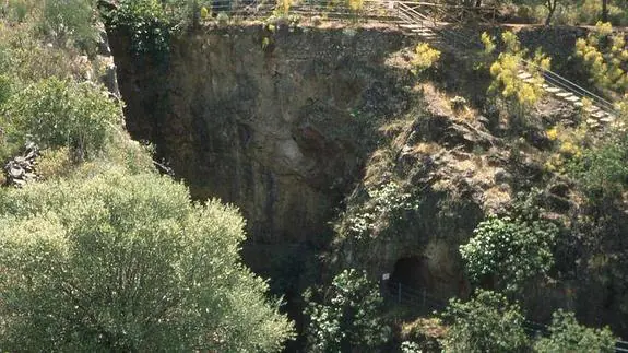 Vista de la mina La Jayona.