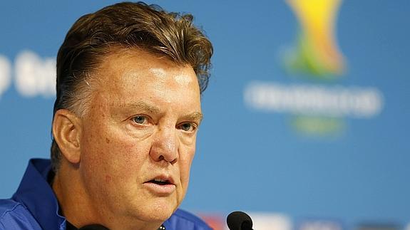 Van Gaal antiende a la prensa antes del partido ante Argentina. 