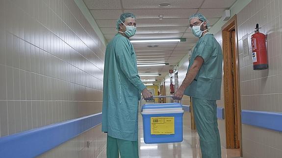 Transporte de un órgano para un trasplante en Granada.