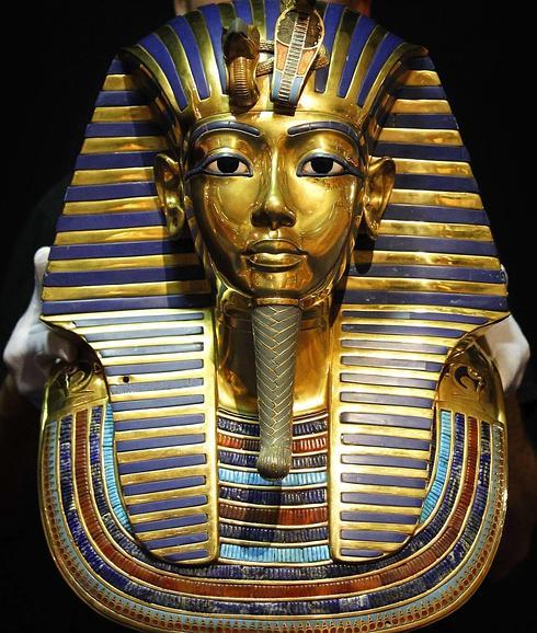 La máscara de Tutankamon. 