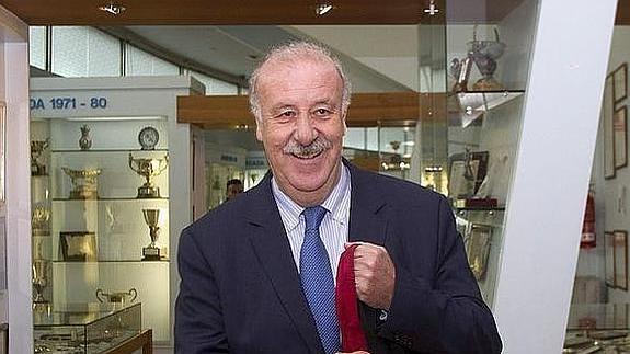 Del Bosque, momentos antes de comparecer en el museo del Celta. 