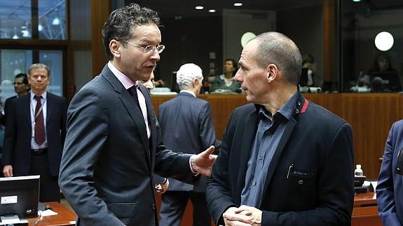 Jeroen Dijsselbloem y Yanis Varoufakis. 