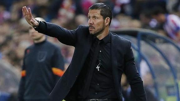 Simeone en un momento del partido. 