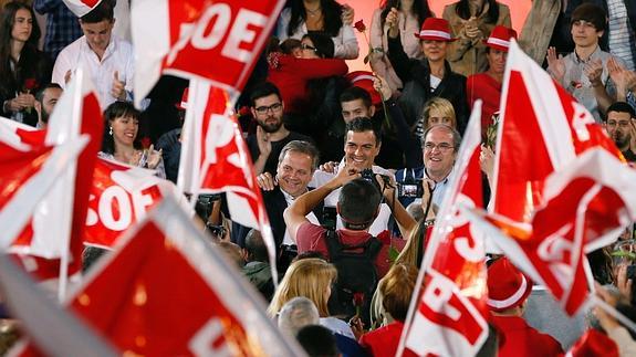 Pedro Sánchez, en el acto de cierre de la campaña electoral socialista.