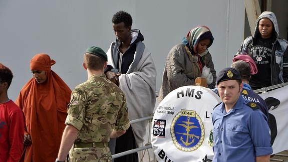 Inmigrantes rescatados en el Mediterráneo. 