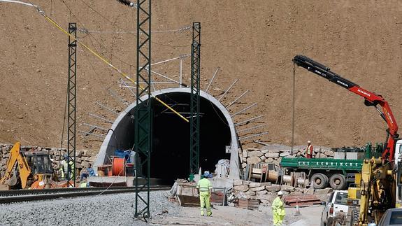 Obras de ampliación del AVE.