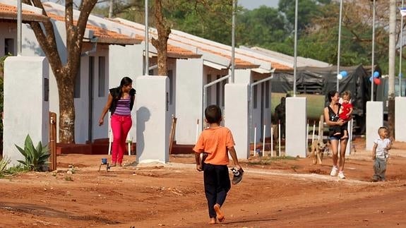 Vista de un barrio pobre de Santa Rosa del Aguaray (Paraguay).