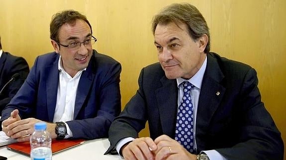 Josep Rull (izq.) y Artur Mas. 