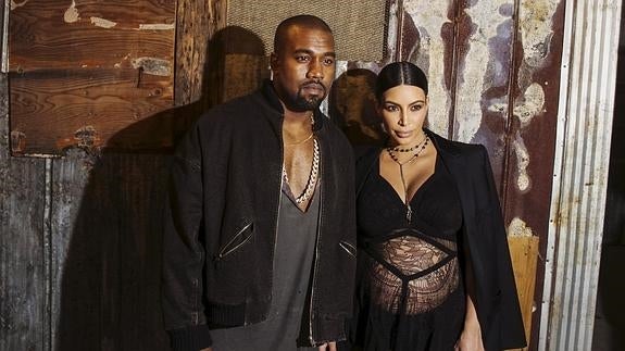 Kanye West y Kim Kardashian. 