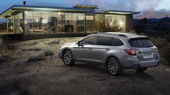 El exterior del Outback 2015.