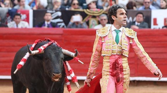 José Tomás durante su última faena en Ciudad de México.