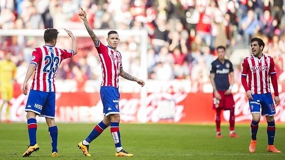 Tonny Sanabria celebra su gol. 