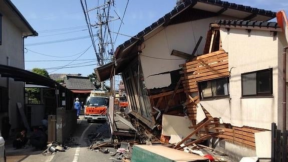 Casas derruidas tras el terremoto. 