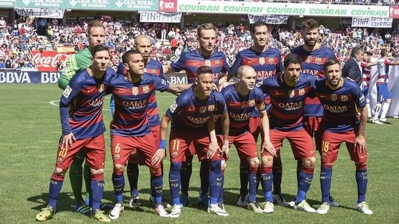 Equipo titular del Barça en Granada. 