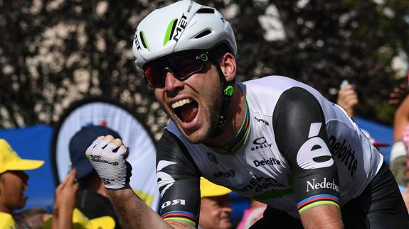 Cavendish celebra su victoria. 