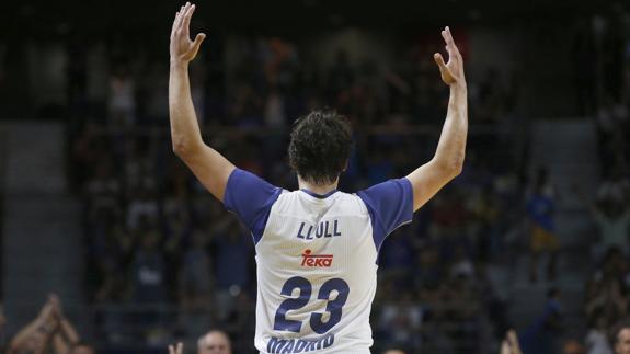 Llull celebra la victoria contra los Thunder. 