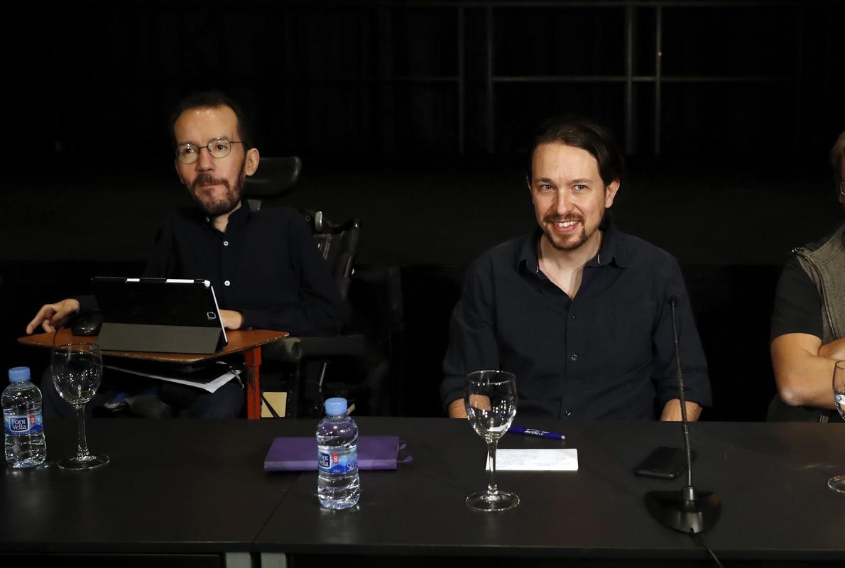 Pablo Echenique, Pablo Iglesias y Xavi Domènech.