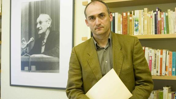El elogio de lo cotidiano de Esquirol, Premio Nacional de Ensayo