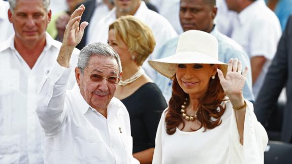Raul Castro y Cristina Fernandez de Kirchner.