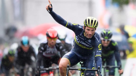 Albasini celebra su victoria. 