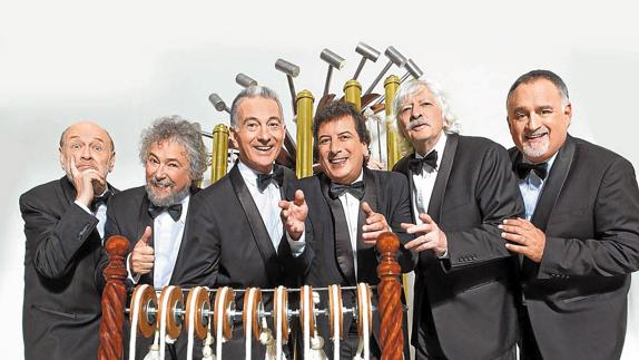 Los integrantes de Les Luthiers.