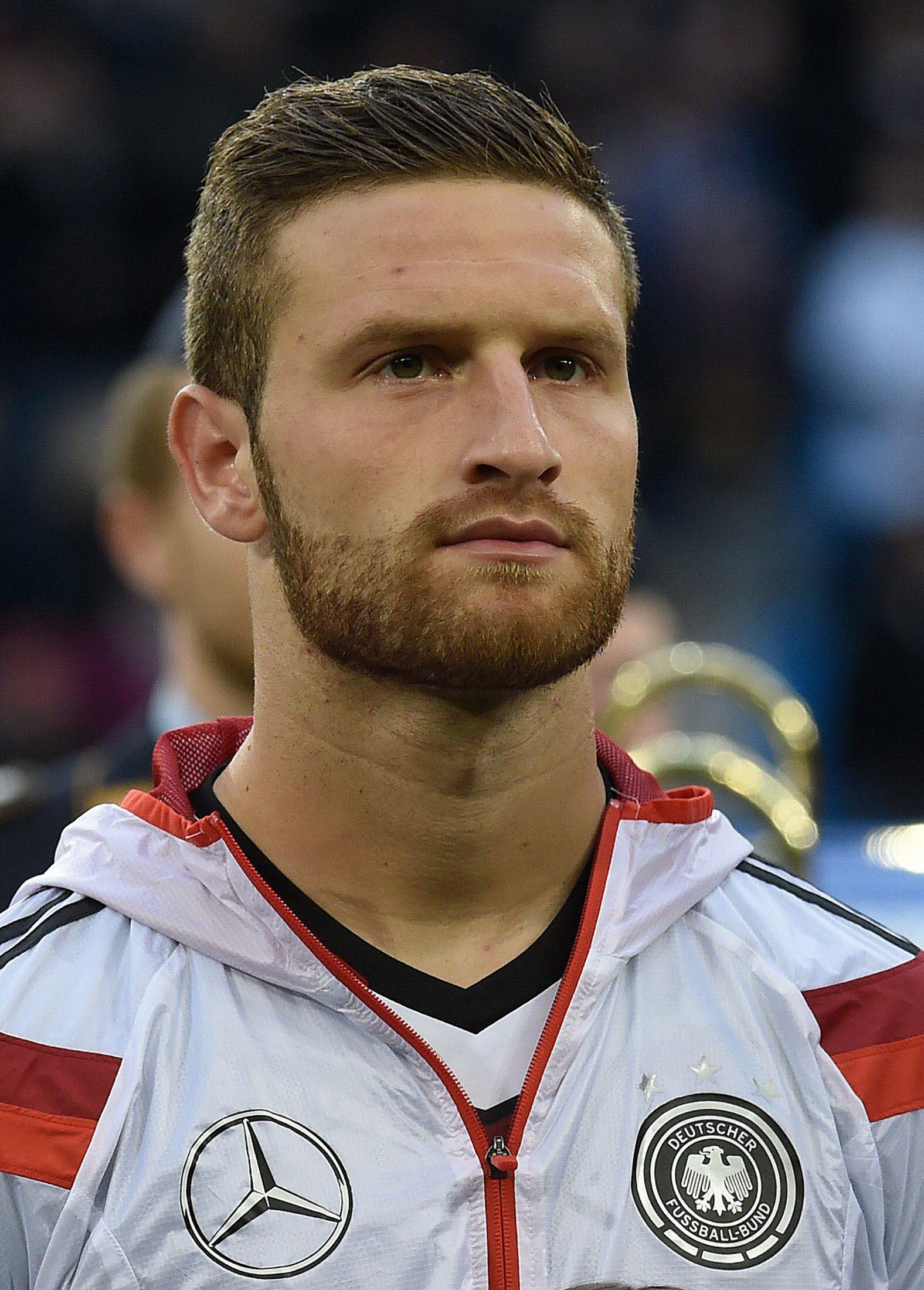 Mustafi con su selección