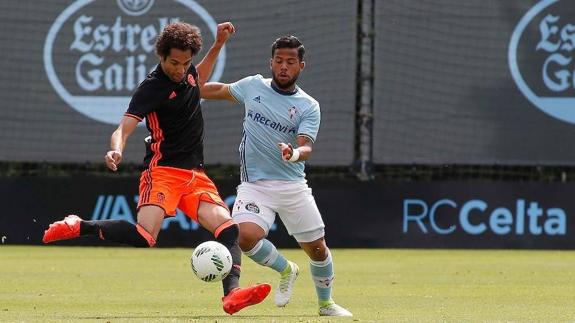 Quim Araujo durante el primer partido de la eliminatoria en Vigo