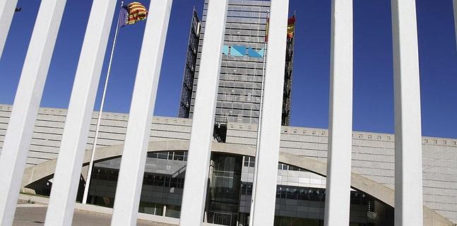 El Consell aprueba un decreto ley urgente para recuperar el control de RTVV