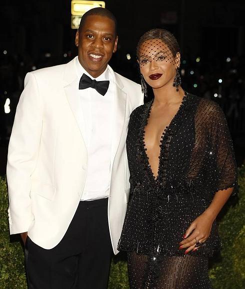 Jay-Z y Beyoncé en la gala MET de Nueva York. 
