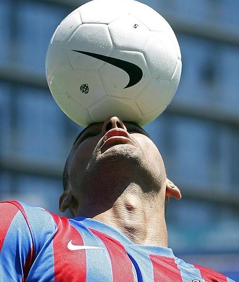 Rafael Martins durante lsu presentación. 