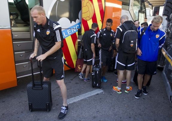 La llegada ayer a Manises del equipo.