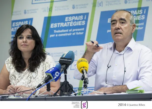 Marta Cháfer y Josep Montesinos, haciendo balance de la UEG. :: J.R.