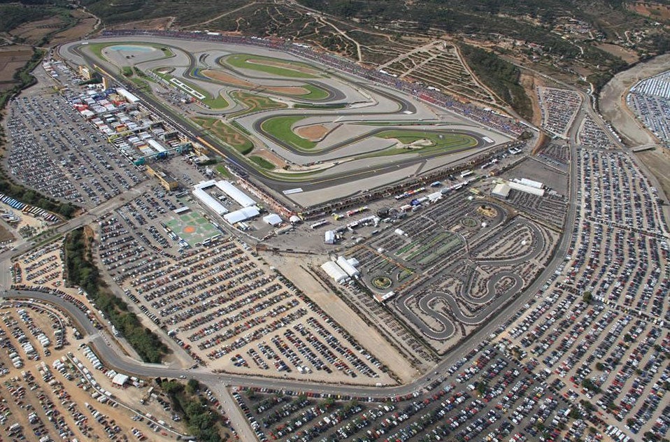 Vista áerea del circuito Ricardo Tormo en Cheste, durante el GP de la Comunitat Valenciana 2014