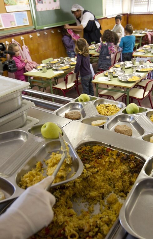 Comedor escolar en un colegio valenciano. :: damián torres