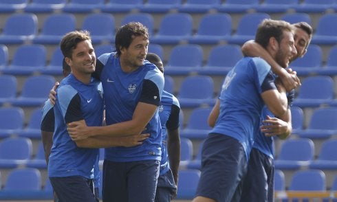 Toño García y Héctor Rodas, en un entrenamiento. :: jorge ramírez/lud