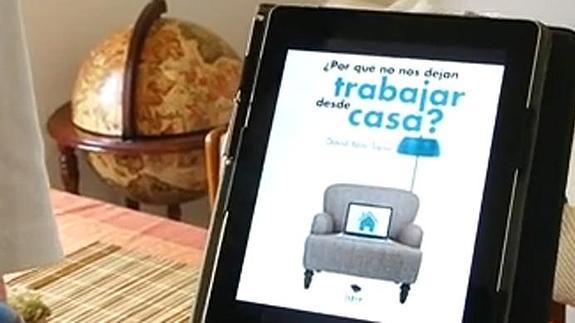 El periodista David Blay ha escrito el libro '¿Por qué no nos dejan trabajar desde casa?'.