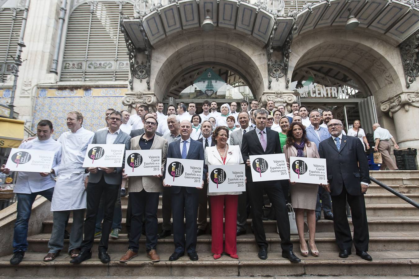 La Federación Empresarial de Hostelería, en un acto de apoyo a la candidatura de Valencia.