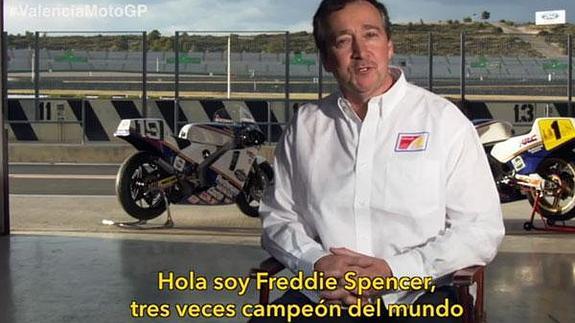 Freddie Spencer se pica con Márquez en Cheste