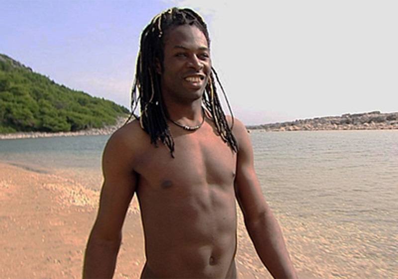 Un adonis negro llega a 'Adán y Eva'