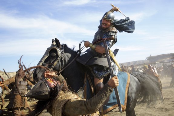 Christian Bale en una escena de la película 'Exodus: Dioses y Reyes'. :: lp