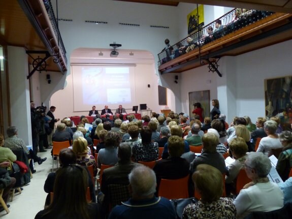 Un instante de las jornadas celebradas ayer en Algemesí. :: lp