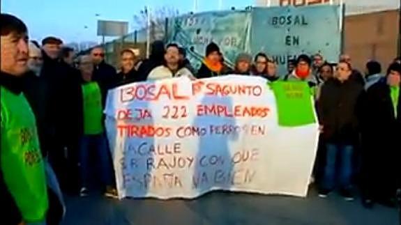 Más de 200 trabajadores de Bosal protestan contra el concurso de acreedores