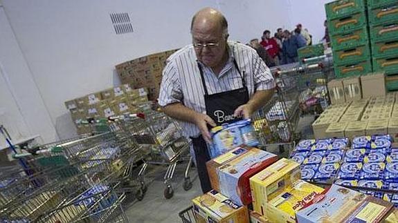 Banco de Alimentos de Valencia inicia el reparto de 700.000 kilos a 257 centros